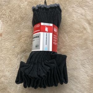 NEW BALANCE CORE PERFORMANCE MEN’S NO SHOW SOCKS